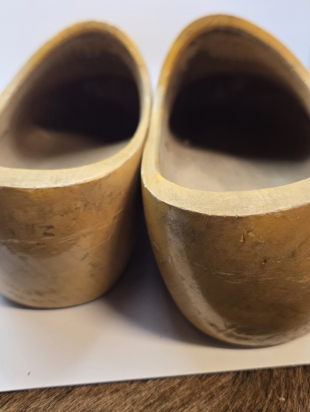 Vintage Hand-painted Dutch Wooden Clogs - Picture 6 of 7